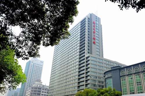 南昌二附院整形科价格表?吸脂整形费用及价目明细​